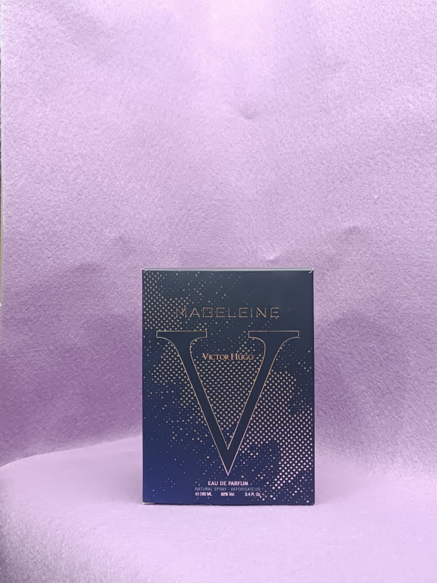 عطر ادوپرفیوم مردانه ویکتور هوگو مدل MADELEINE حجم ۱۰۰ میلی لیتر خنک تند